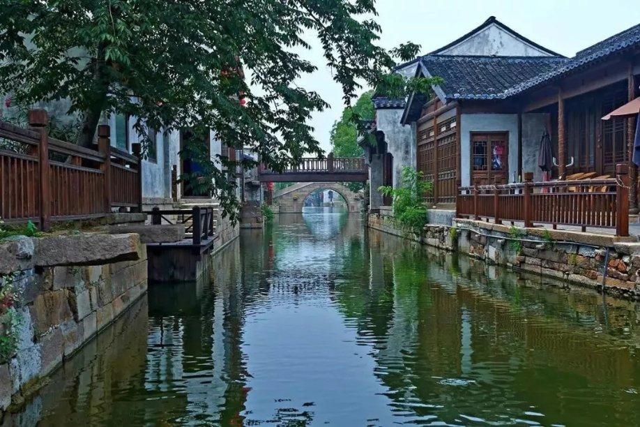 全国各省市上缴税收排名：上海第2，广东领先江苏近2700亿